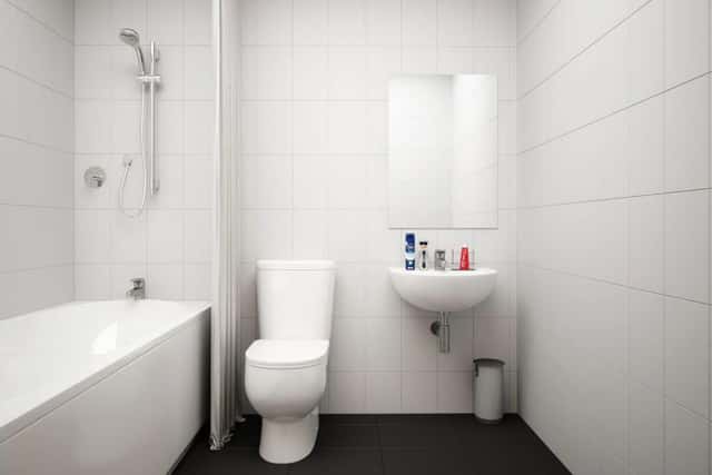Gold non ensuite bathroom