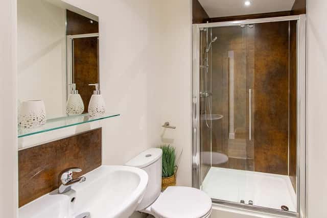 Classic Studio bathroom
