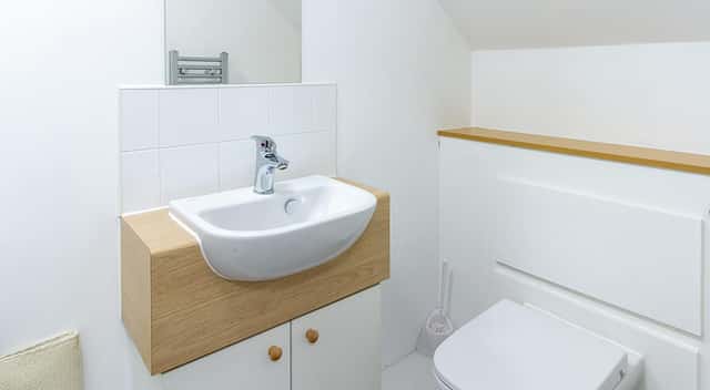 Single Studio bathroom