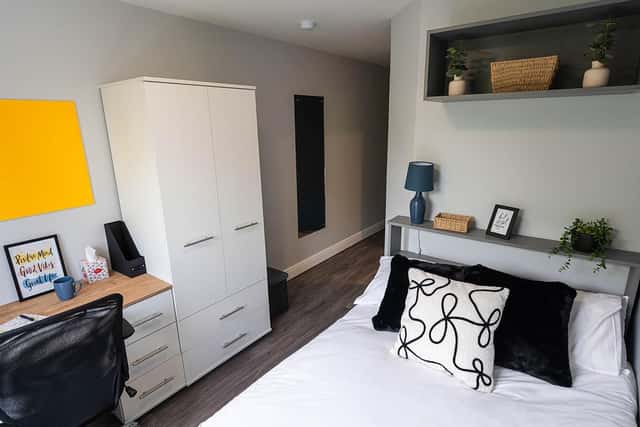 Bronze Ensuite